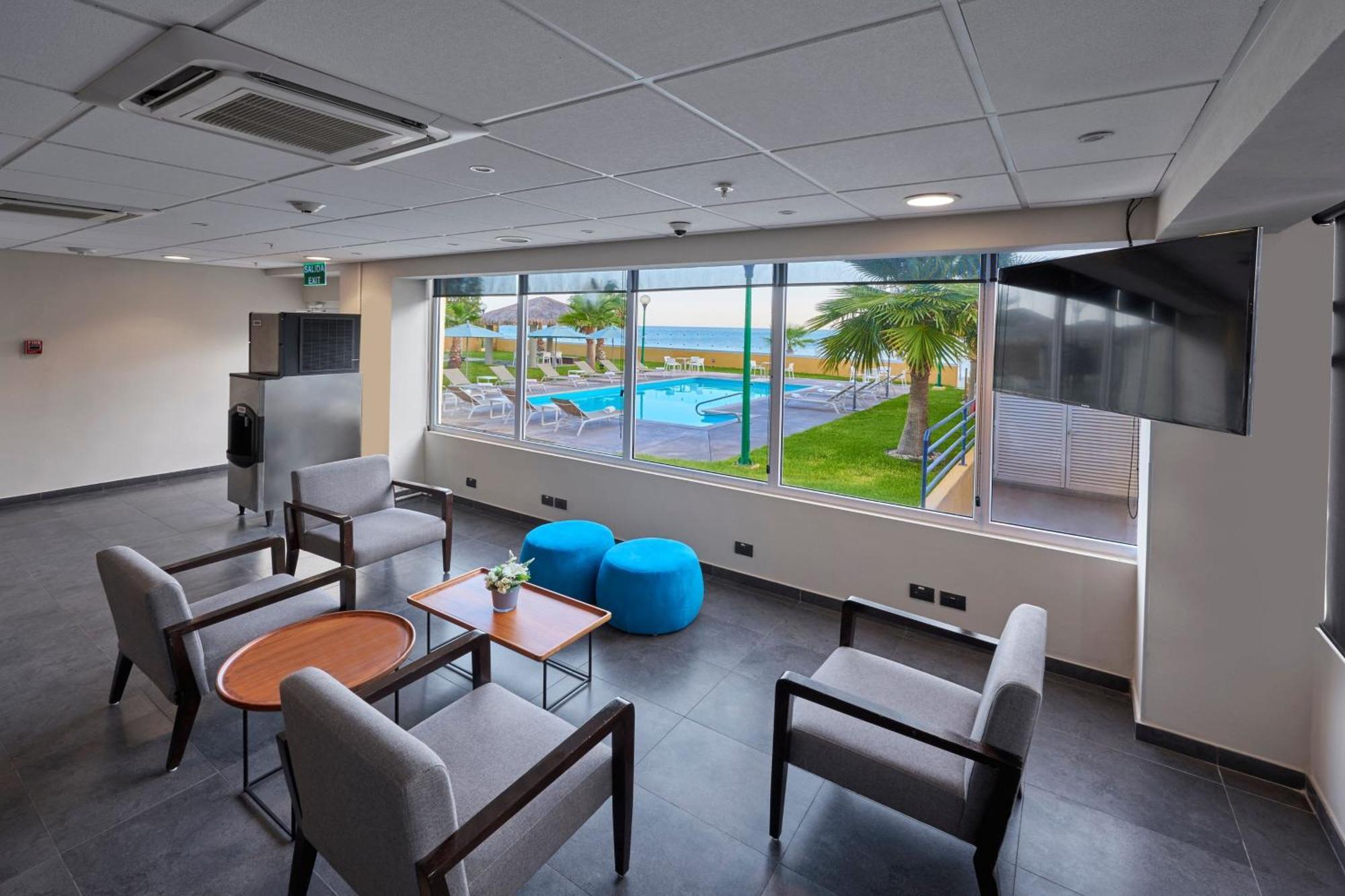 City Express By Marriott La Paz Exterior photo