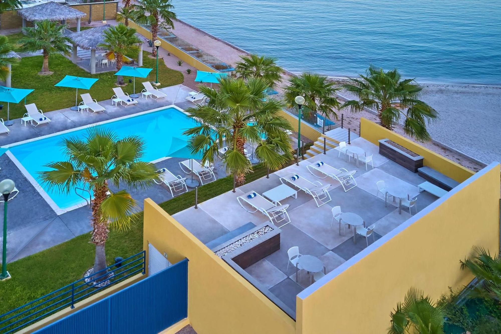 City Express By Marriott La Paz Exterior photo