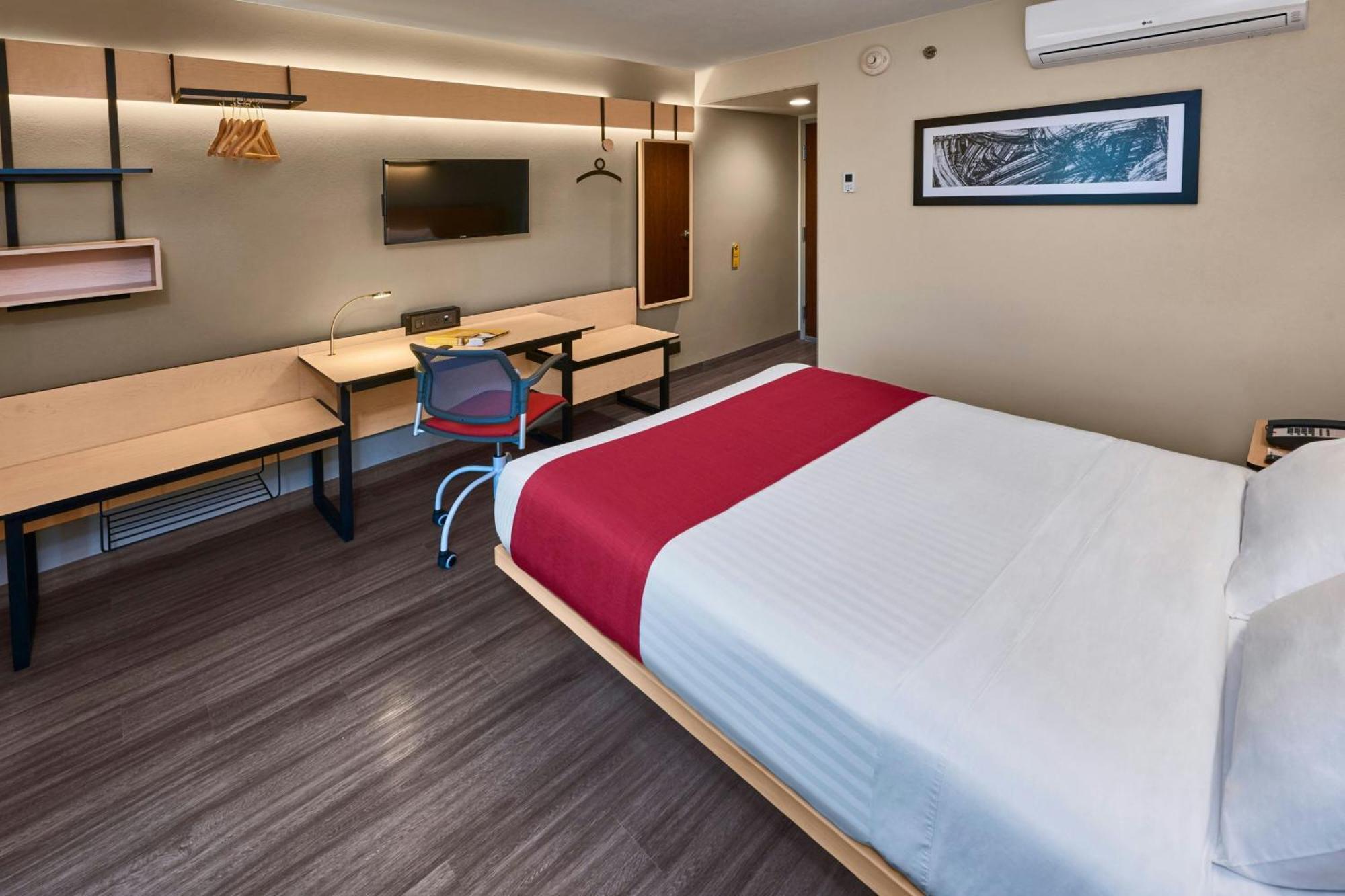 City Express By Marriott La Paz Exterior photo